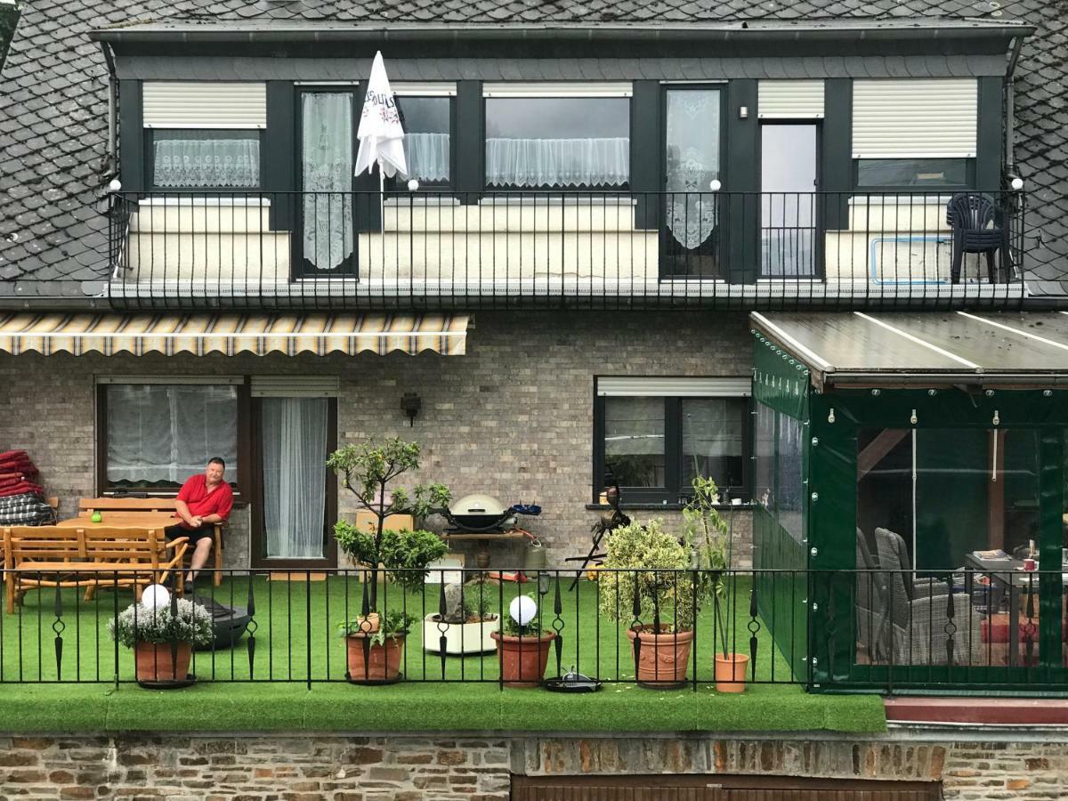 Beim Winzer Apartment Zell an der Mosel Bagian luar foto