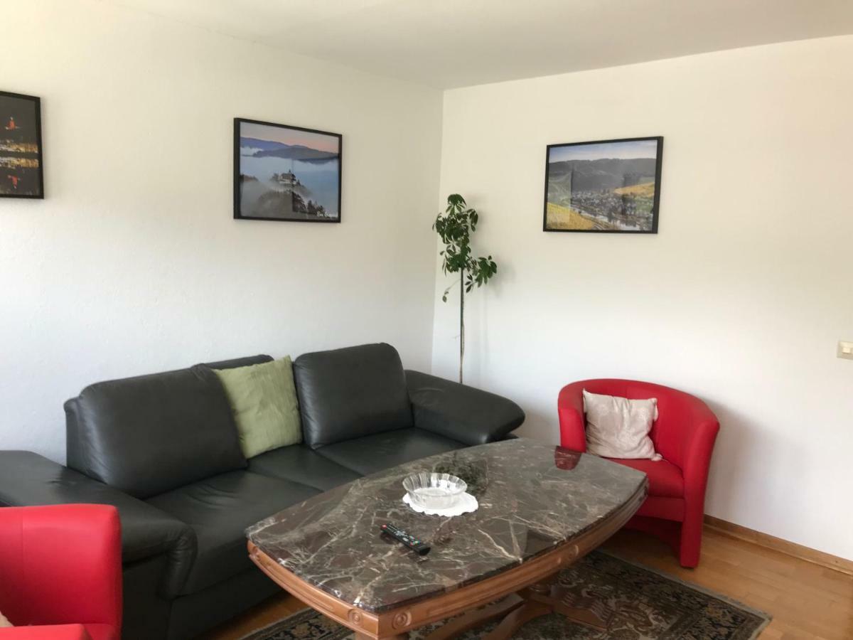 Beim Winzer Apartment Zell an der Mosel Bagian luar foto